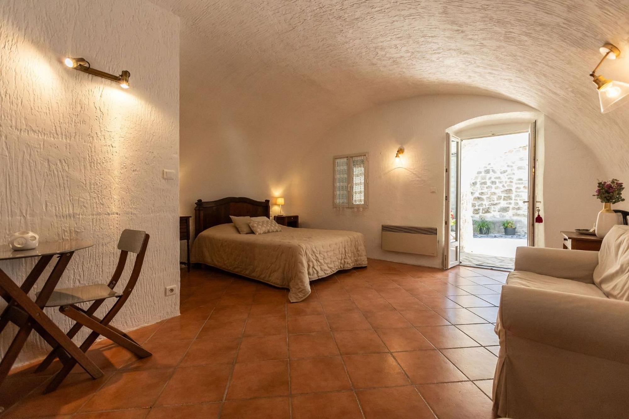 Les Monteils Hotel Grospierres Kültér fotó