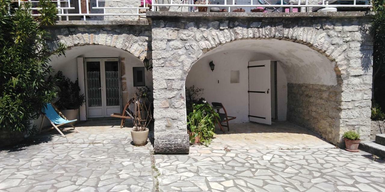 Les Monteils Hotel Grospierres Kültér fotó